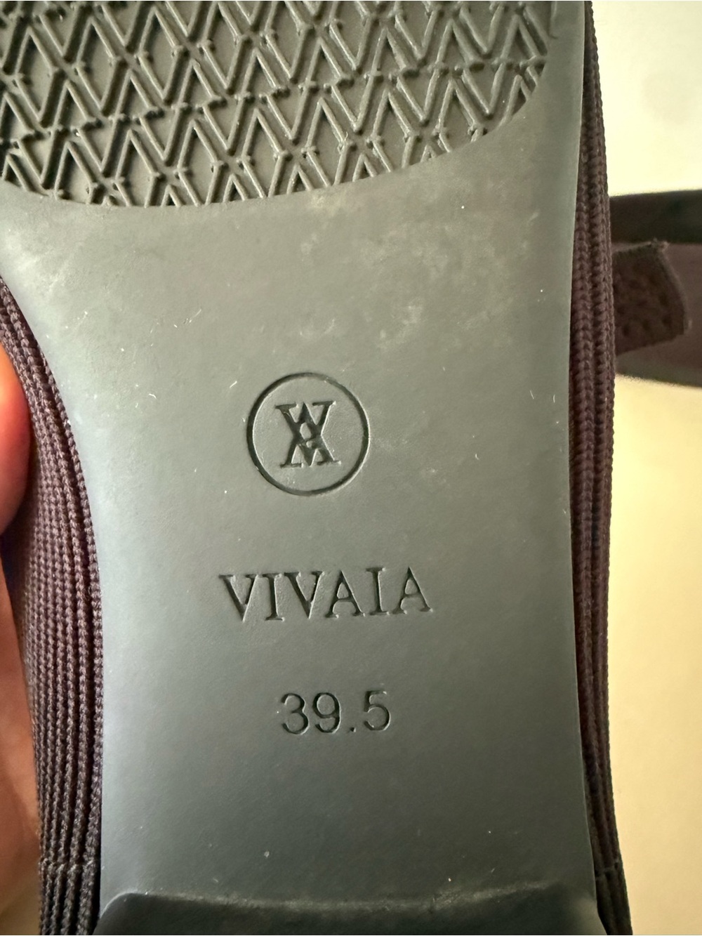 Vivaia Women’s Black Mary Jane Flats - Picture 7 of 7